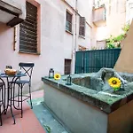 Number Five In Trastevere דירה *