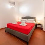 Number Five In Trastevere דירה רומא