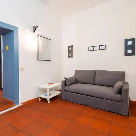 Number Five In Trastevere Ρώμη