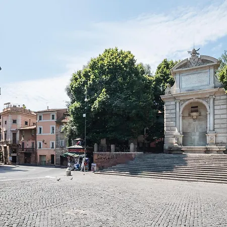 דירה Number Five In Trastevere רומא